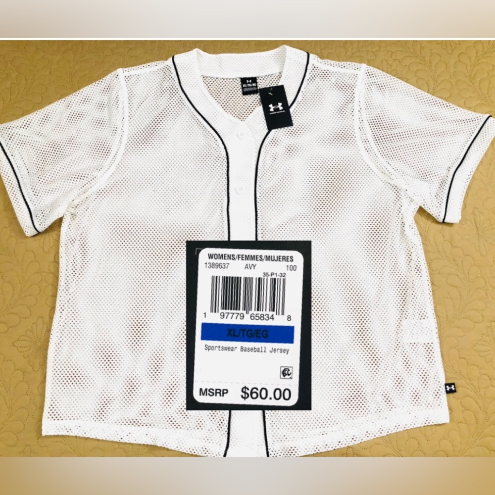 NEW..WOMEN XL UNDER ARMOUR SPORTSTYLE MESH BASEBALL JERSEY